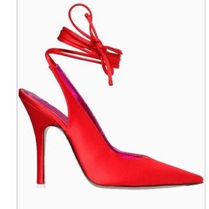 NINA designer bright red satin high heel lace up shoe NWT never worn size 6